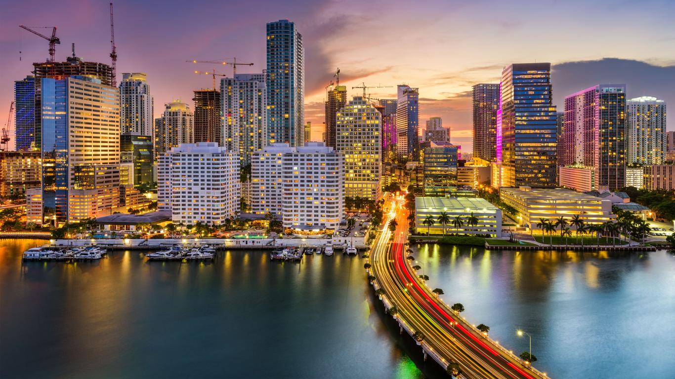 Comienza tu 2023 invirtiendo en Bienes Raíces en Miami.
