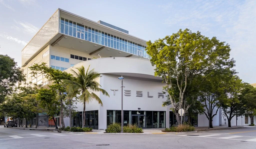 Doral y Tesla, una combinación rentable en el mercado inmobiliario en Miami.