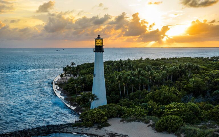 ¡Descubre las impresionantes playas de Miami para vivir una experiencia inolvidable!