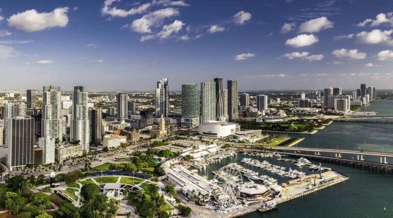 El Renacimiento Urbano de Miami Worldcenter.