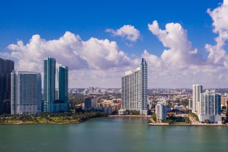 Las Mejores Zonas para Invertir en Bienes Raíces en Miami en 2024.
